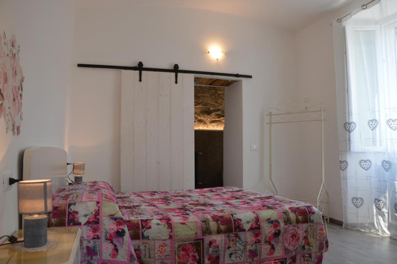 Lescen White Residence - Swimming Pool Lezzeno Εξωτερικό φωτογραφία